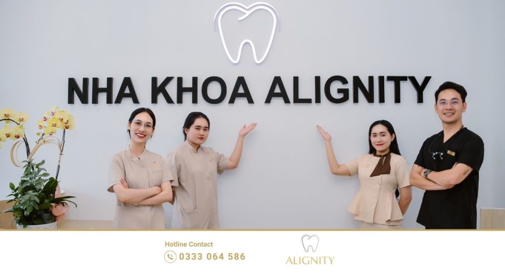 Nha khoa ALIGNITY Cần Thơ: Tiên phong niềng răng trong suốt & implant kỹ thuật số 1 Hình ảnh bác sĩ và phụ tá tại nha khoa Alignity