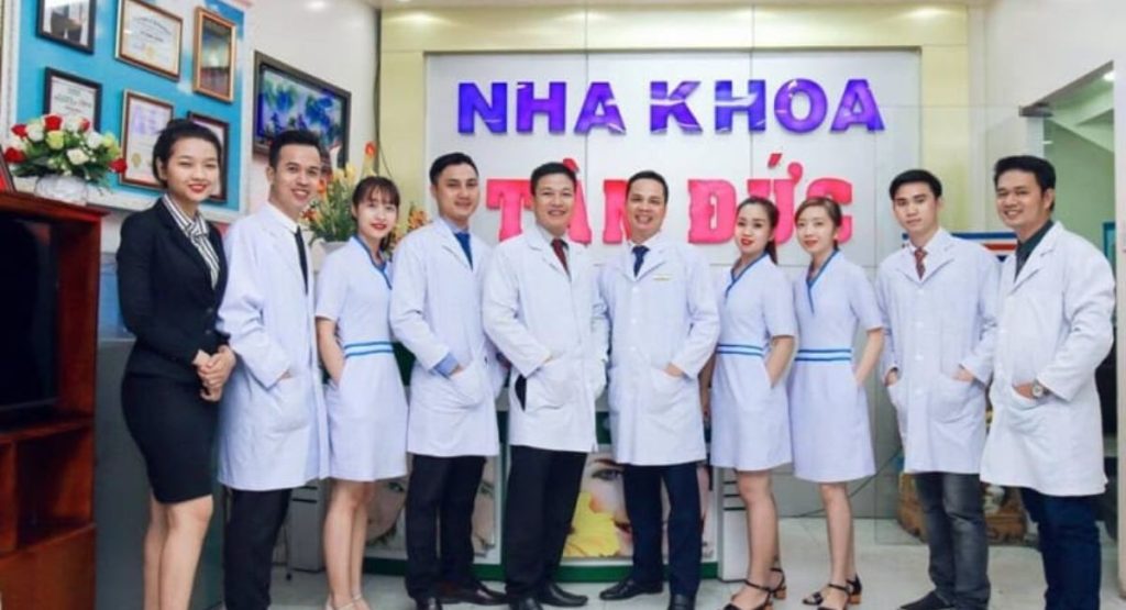 Top 10 nha khoa Cần Thơ uy tín, bác sĩ giỏi & giá tốt nhất 2026 8 Hệ thống máy chụp phim CT Cone Beam và máy móc công nghệ cao tại Nha khoa Tâm Đức Smile Cần Thơ.