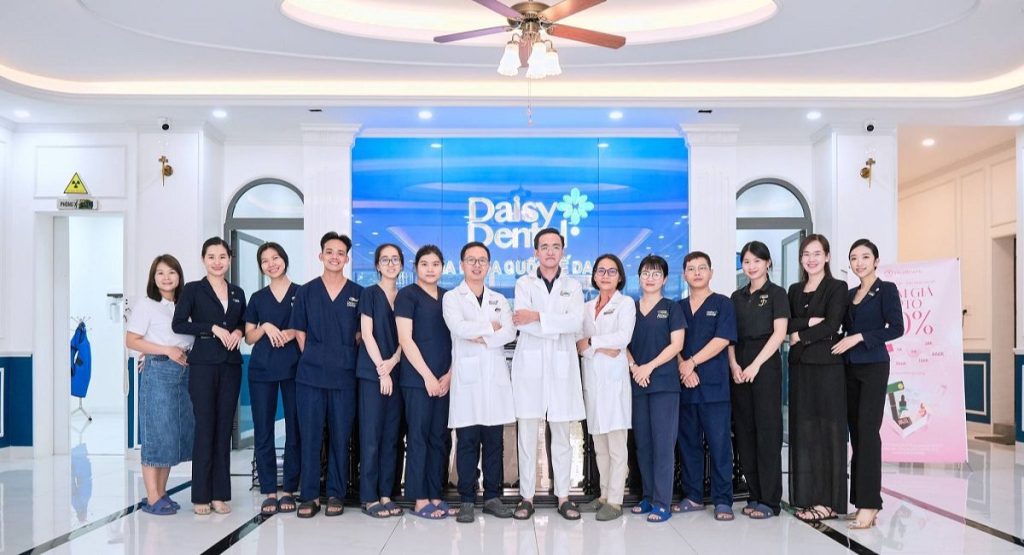 Top 10 nha khoa Cần Thơ uy tín, bác sĩ giỏi & giá tốt nhất 2026 9 Không gian phòng khám sang trọng tiêu chuẩn Châu Âu tại Nha khoa Quốc tế DAISY Cần Thơ.
