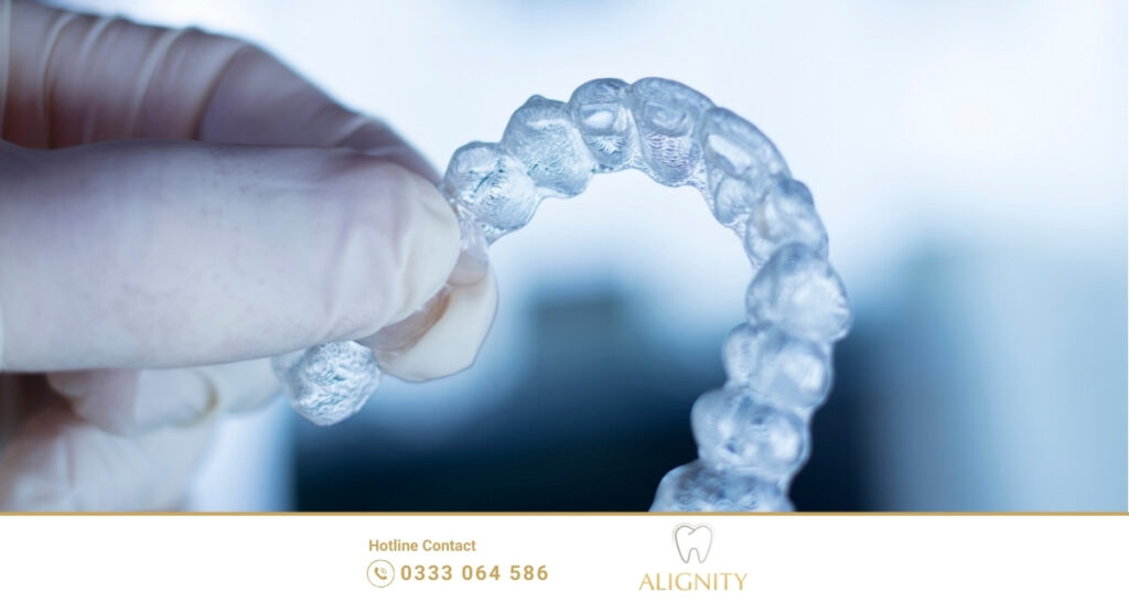 Khớp cắn chéo là gì? Dấu hiệu, nguyên nhân và cách khắc phục hiệu quả 5 ALIGNITY sử dụng khay niềng từ những thương hiệu hàng đầu thế giới đảm bảo tính an toàn và hiệu quả tối ưu.