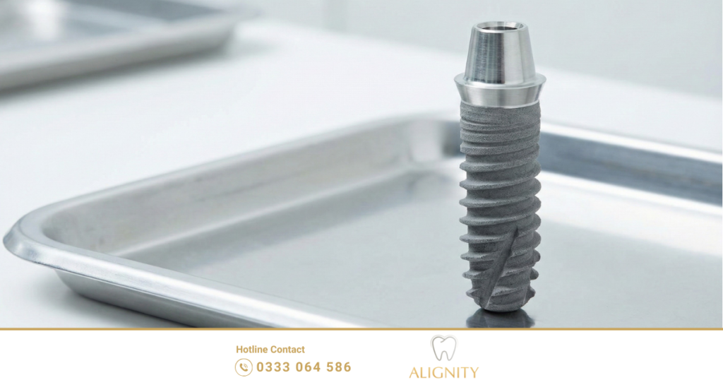 Hình ảnh cận cảnh trụ Implant Osstem với thiết kế ren xoắn đặc trưng, giúp tăng độ ổn định và tích hợp xương nhanh chóng.